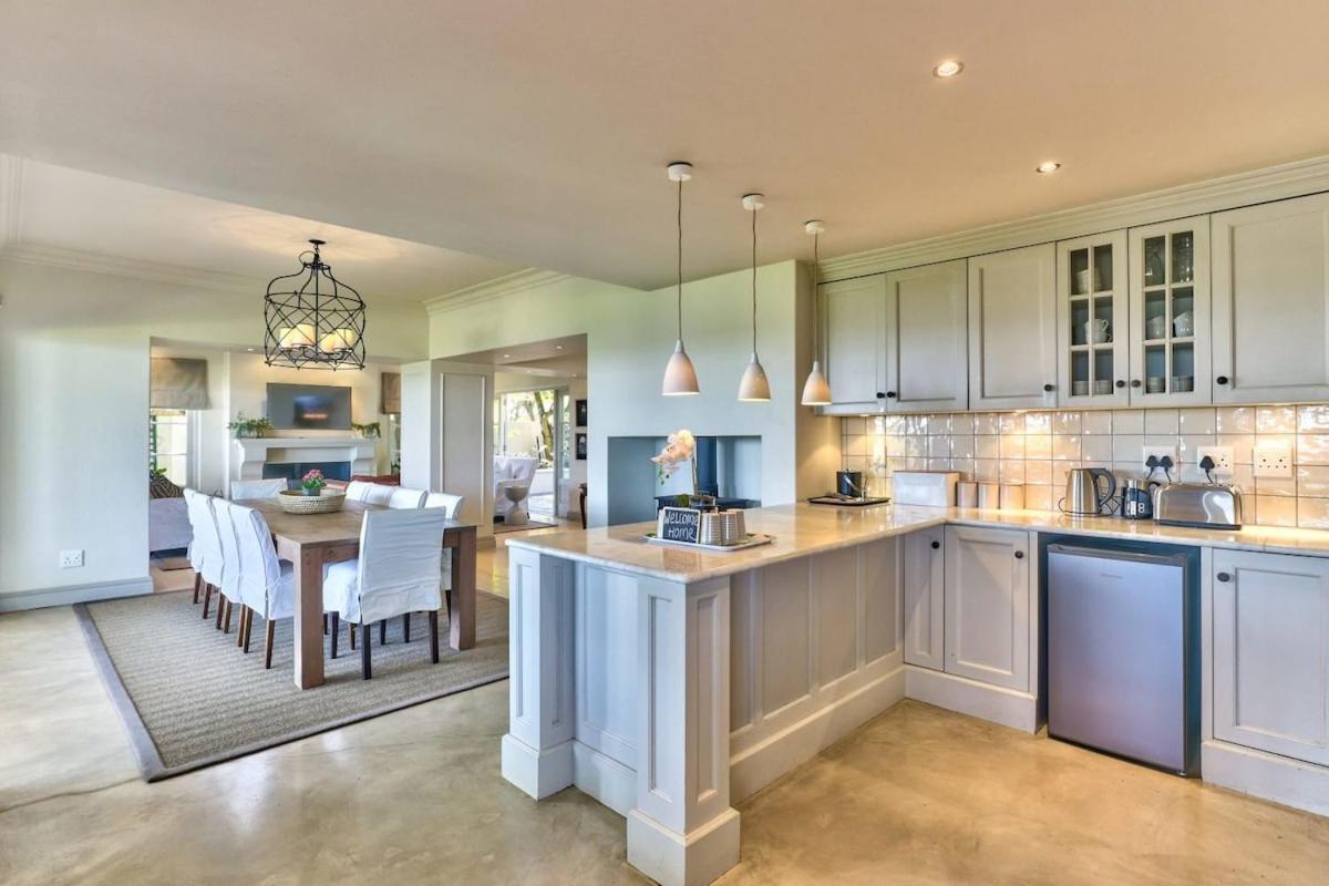 Lush Family Home In Prestigious Area Cidade Do Cabo Exterior foto